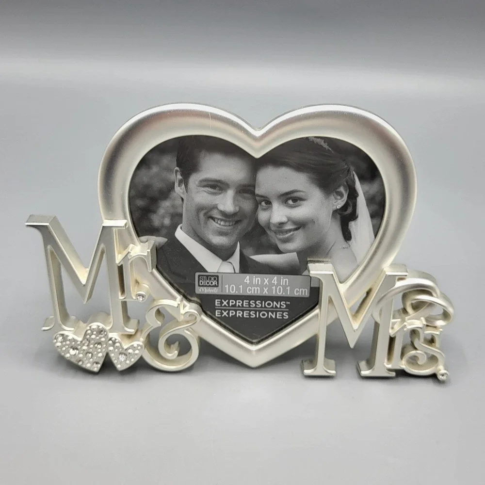 Studio Decor Mr & Mrs Picture Frame 4